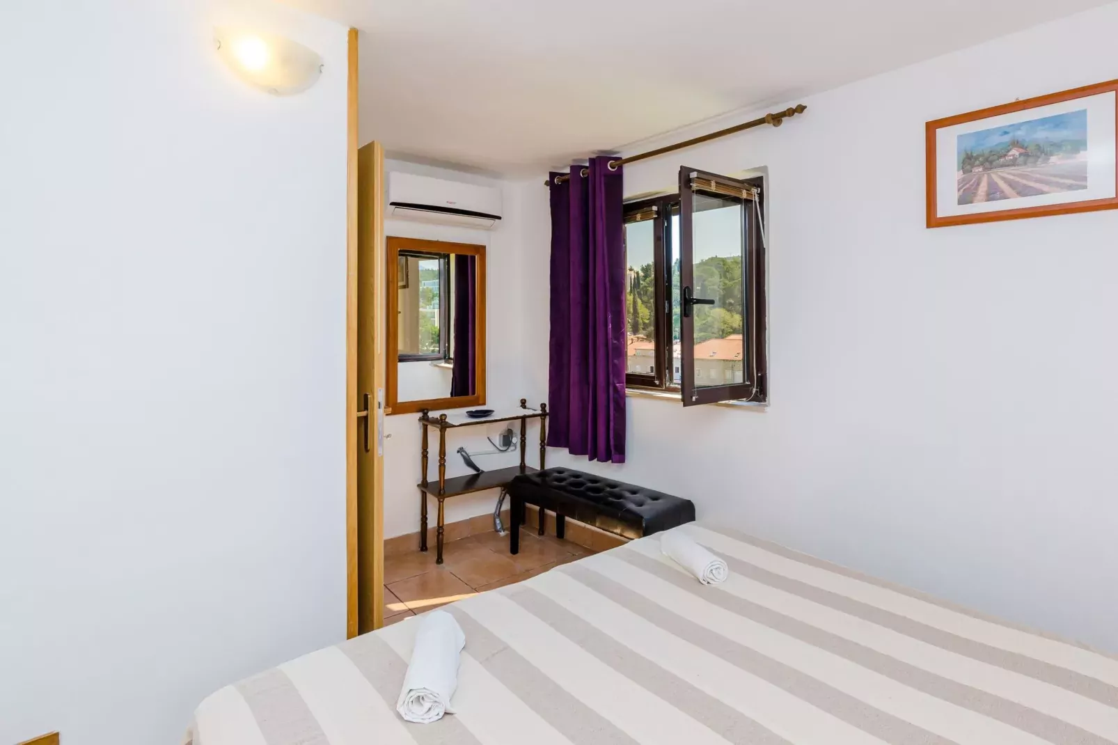 Apartments & Rooms Mihajica- Two Bedroom Apartment with Balcony and Sea View-Bedroom