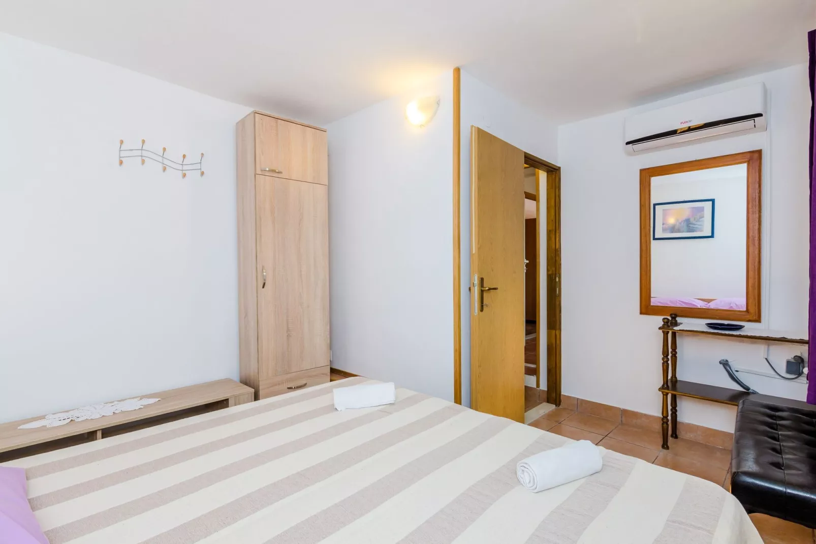 Apartments & Rooms Mihajica- Two Bedroom Apartment with Balcony and Sea View-Bedroom