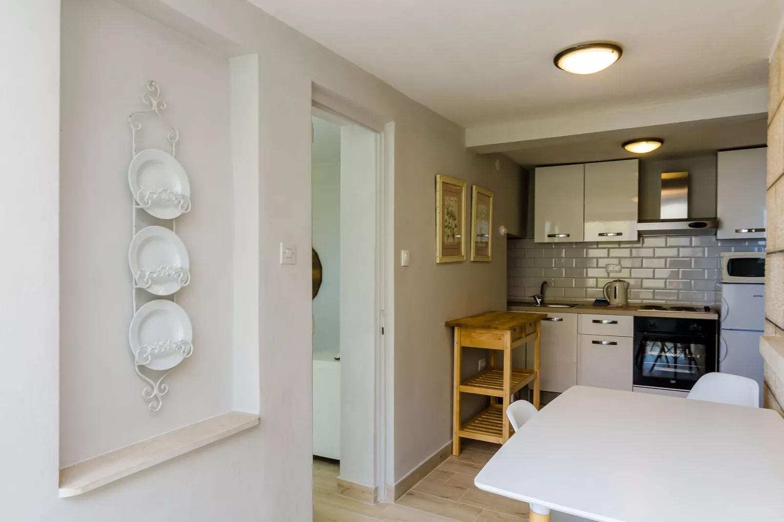 Apartment Kate - Two Bedroom Apartment with Sea View-Kitchen