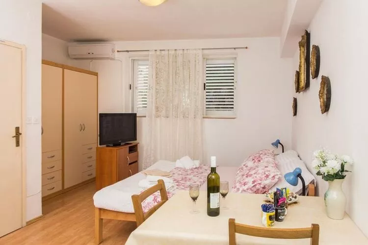 Apartment Stella Polaris - Studio Apartment A2-Esszimmer