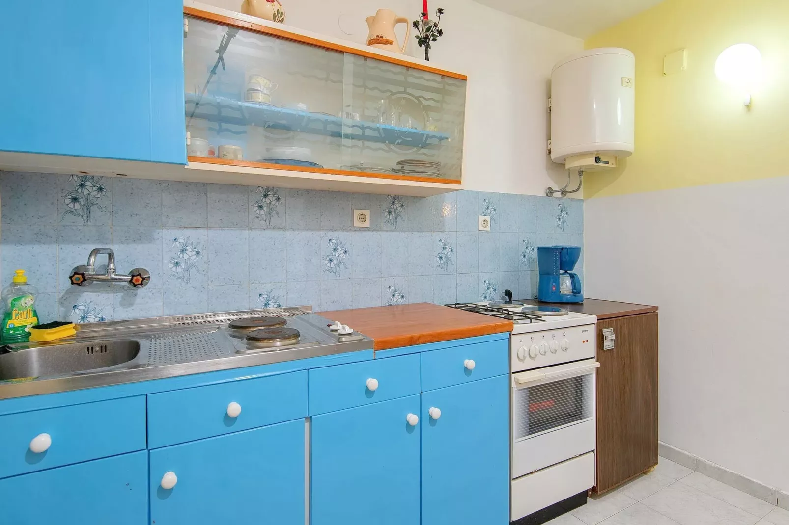 Villa Klara - Holiday Home with Terrace, Pool and Sea View-Cuisine