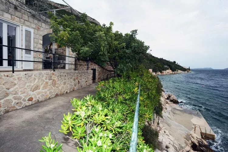 Holiday Home Odiseja- One Bedroom Apartment with Terrace and Sea View-Vue