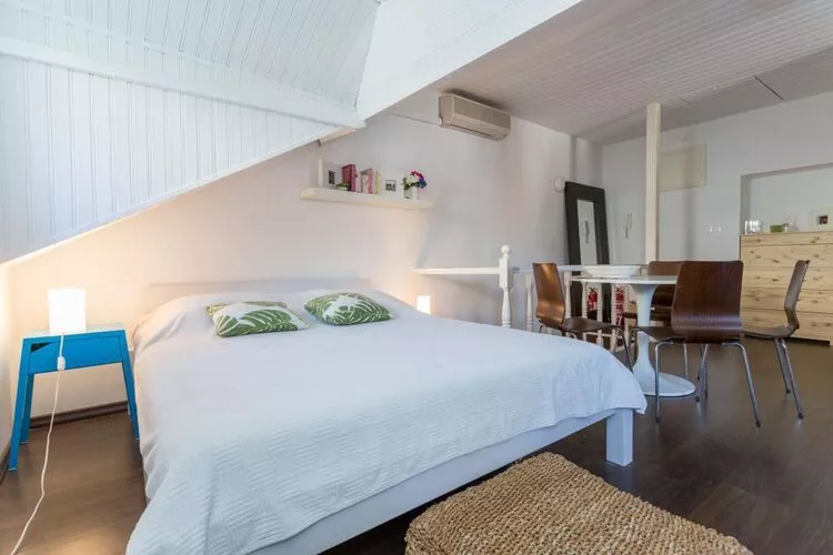 Apartment Dubravka Iza Roka- Studio Apartment with City View-Bedroom