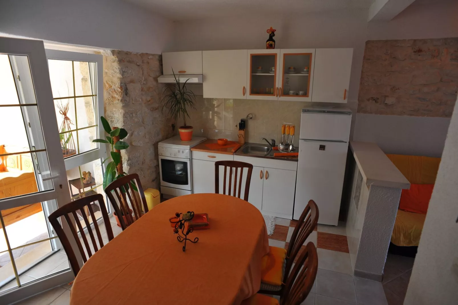 Apartments Tino- Two Bedroom Apartment with Terrace and Sea View(A2)-Kitchen