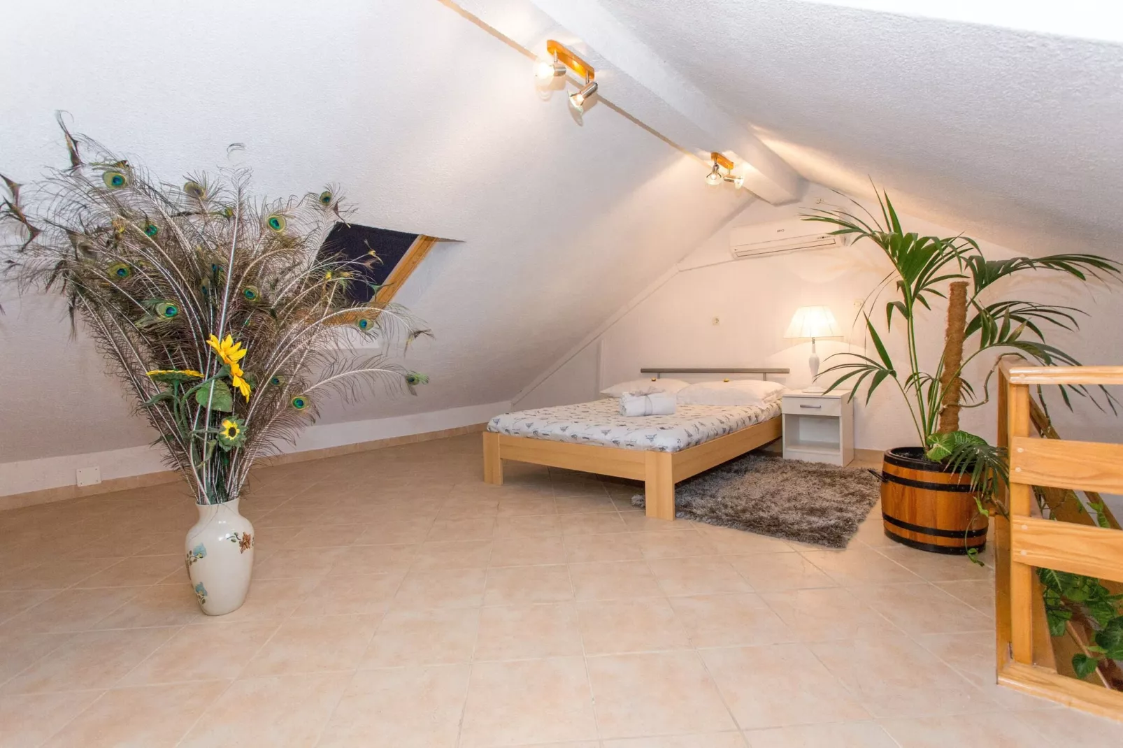 Apartments Tino- Two Bedroom Apartment with Terrace and Sea View(A2)-Bedroom