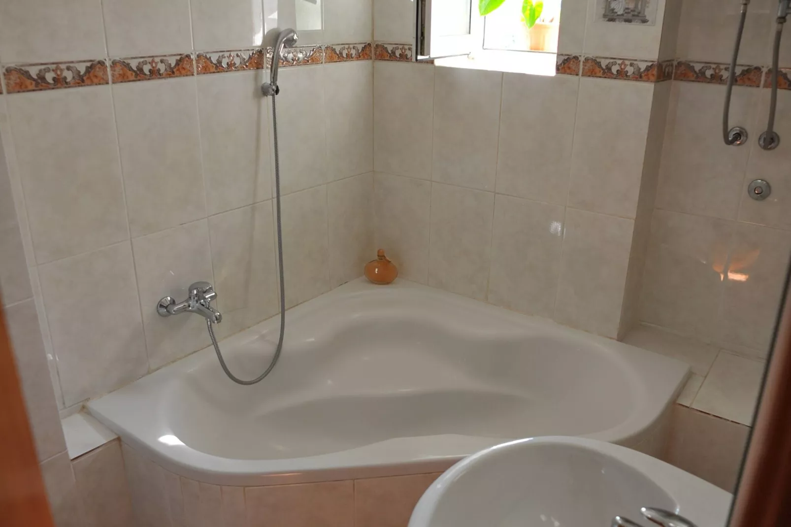 Apartments Tino- Two Bedroom Apartment with Terrace and Sea View(A2)-Bathroom