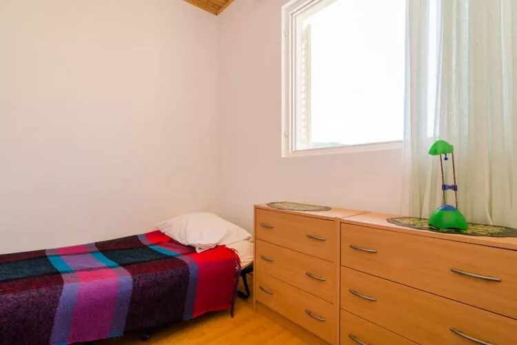 Apartments Sutvid- One Bedroom Apartment with Loggia and Sea View-Outdoor
