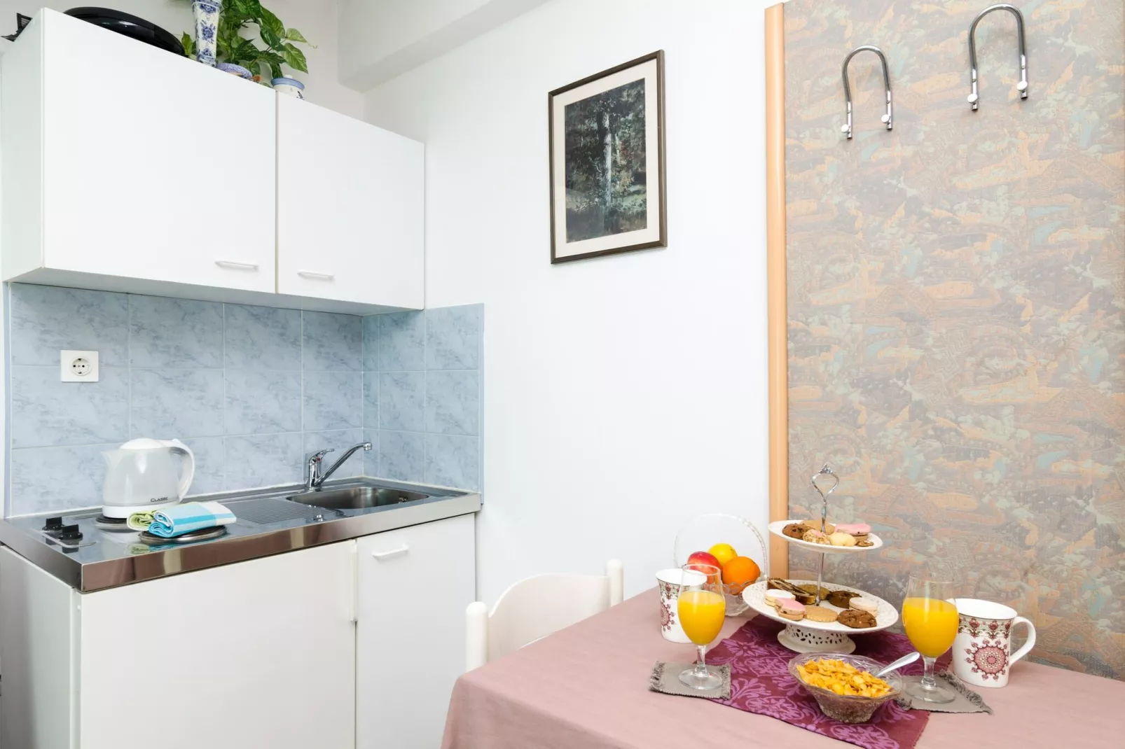 Apartments Villa Bell Memories- Studio Apartment with Terrace and Street View (A1)-Kitchen