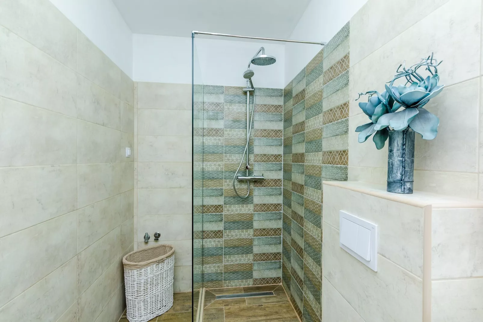 Apartments Villa Bell Memories- Two Bedroom Apartment with Balcony and Sea View (A3)-Bathroom