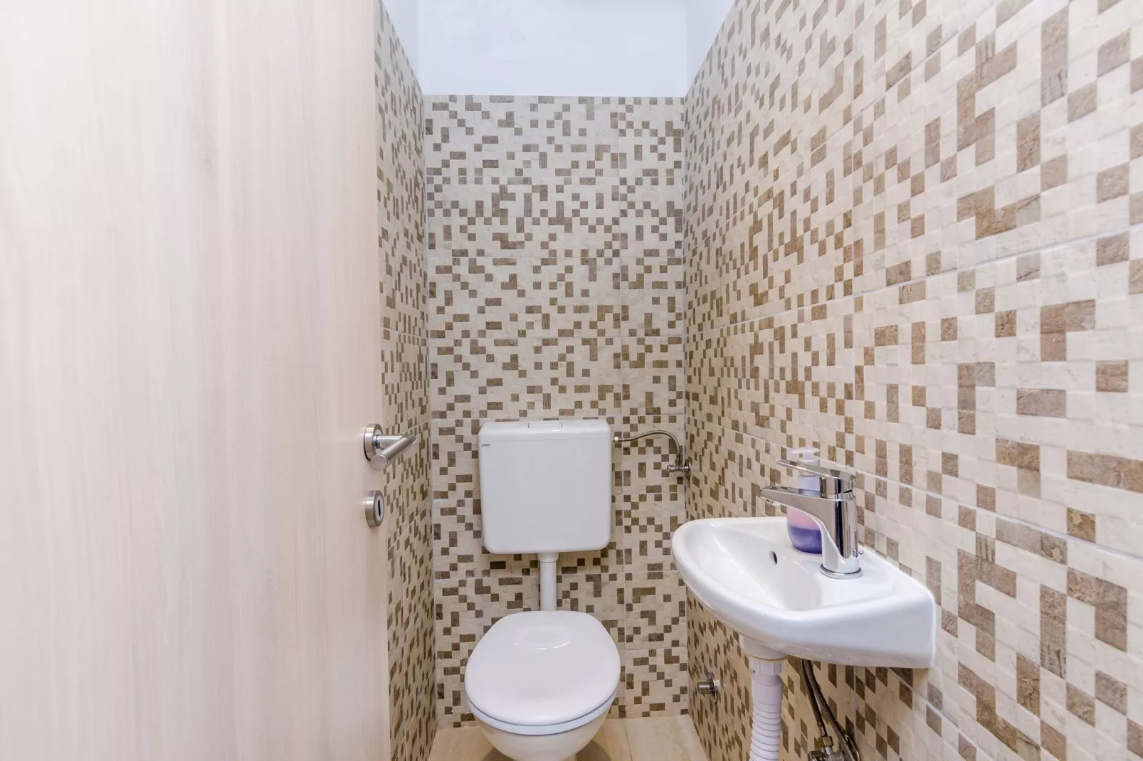 Apartments Villa Bell Memories- Two Bedroom Apartment with Balcony and Sea View (A3)-Bathroom