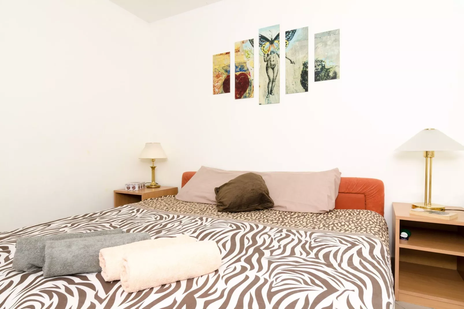 Apartments Villa Bell Memories- Two Bedroom Apartment with Shared Terrace and Sea View (A5)-Bedroom