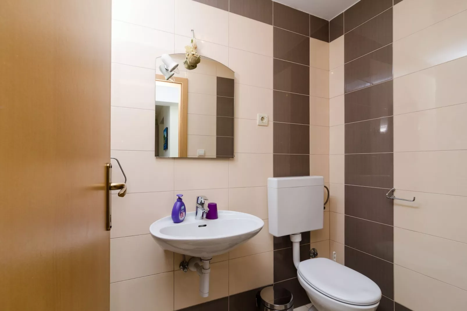 Apartments Villa Bell Memories- Two Bedroom Apartment with Shared Terrace and Sea View (A5)-Bathroom