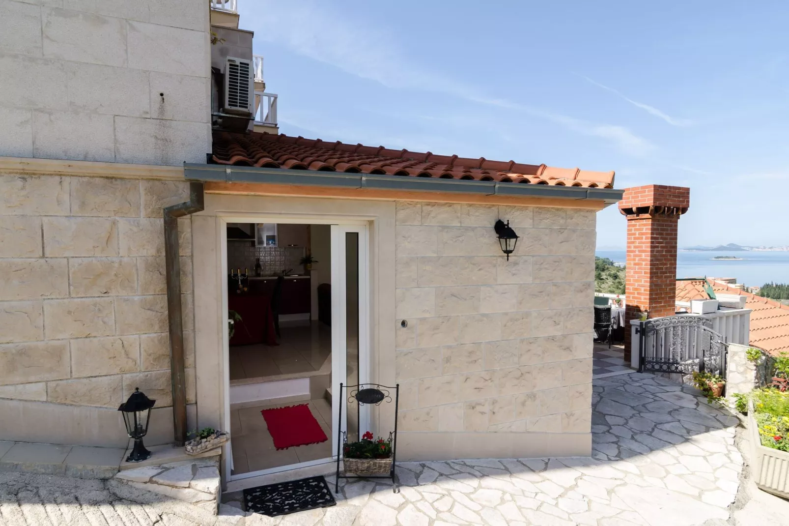Apartments Villa Bell Memories- Two Bedroom Apartment with Shared Terrace and Sea View (A5)-Terrace