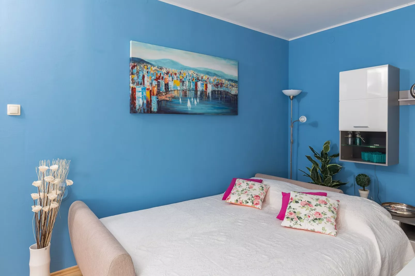 Apartment Fiorella - One Bedroom Apartment with Terrace and City View-Bedroom