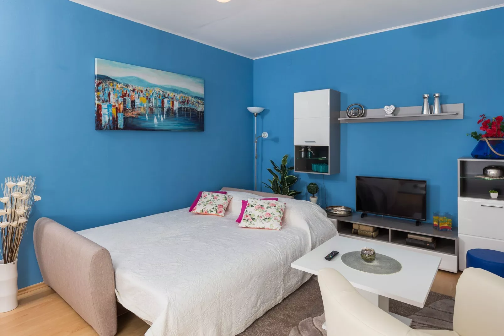 Apartment Fiorella - One Bedroom Apartment with Terrace and City View-Bedroom