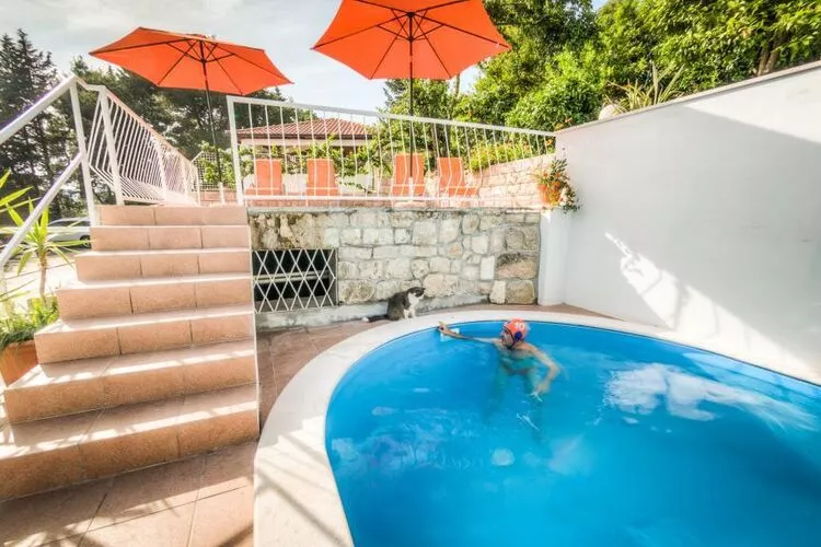 Guest House Villa Nina- Double Room with Garden View (S3 -Supetar)-Pool
