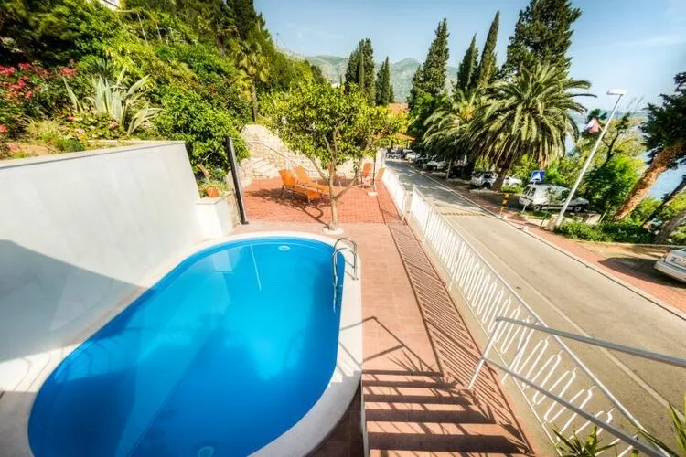 Guest House Villa Nina- Superior Double or Twin Room with Balcony and Sea View (S4 - mala)-Pool