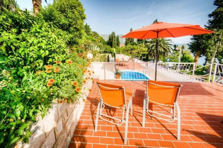 Guest House Villa Nina- Superior Double or Twin Room with Balcony and Sea View (S4 - mala)-Terrace