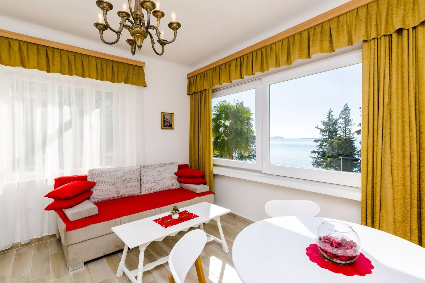 Guest House Villa Nina- One Bedroom Apartment with Sea View (Apt1)-Living room