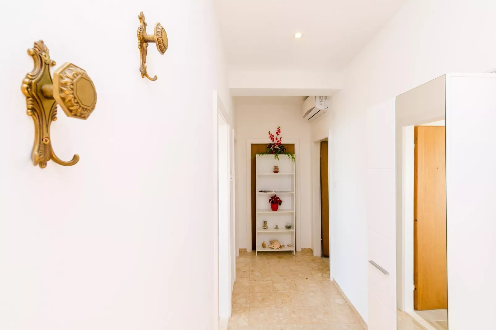 Guest House Villa Nina- One Bedroom Apartment with Sea View (Apt1)-Indoor