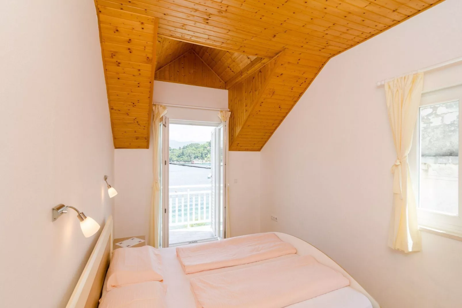Holiday Home Maćus-One Bedroom Apartment with Balcony-Chambre
