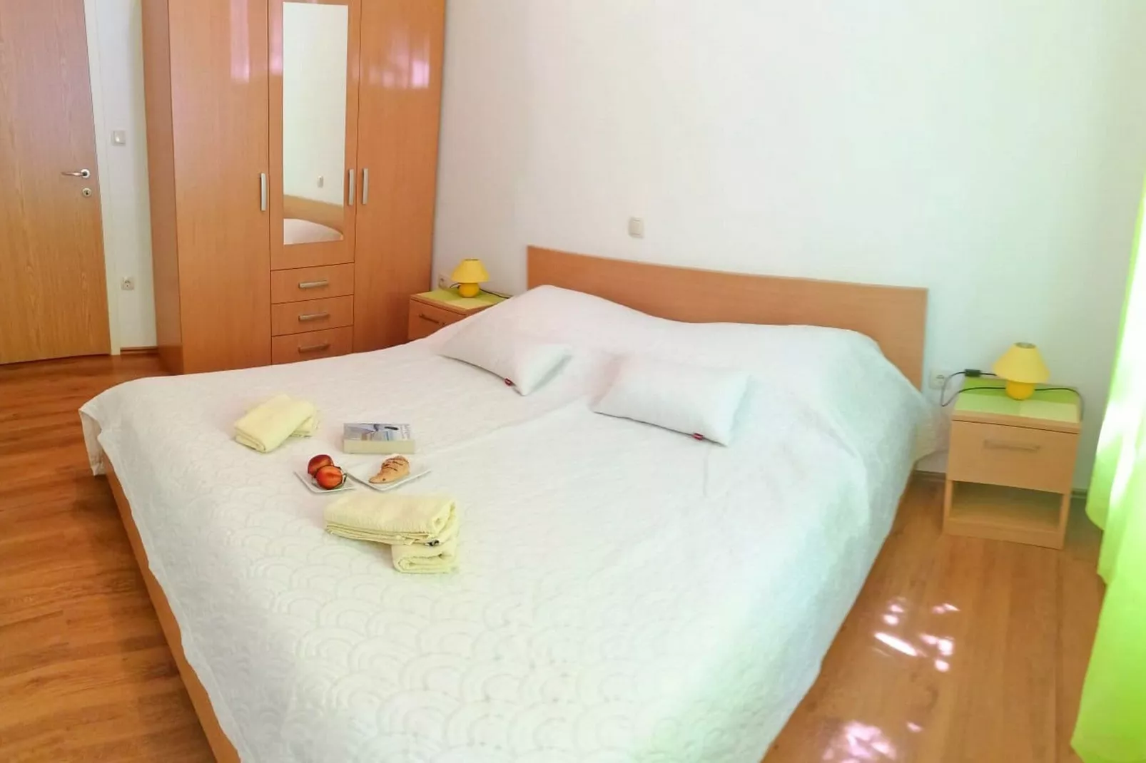 Holiday Home Blue Dream - Two Bedroom Apartment with Terrace and Sea View (A1)-Chambre