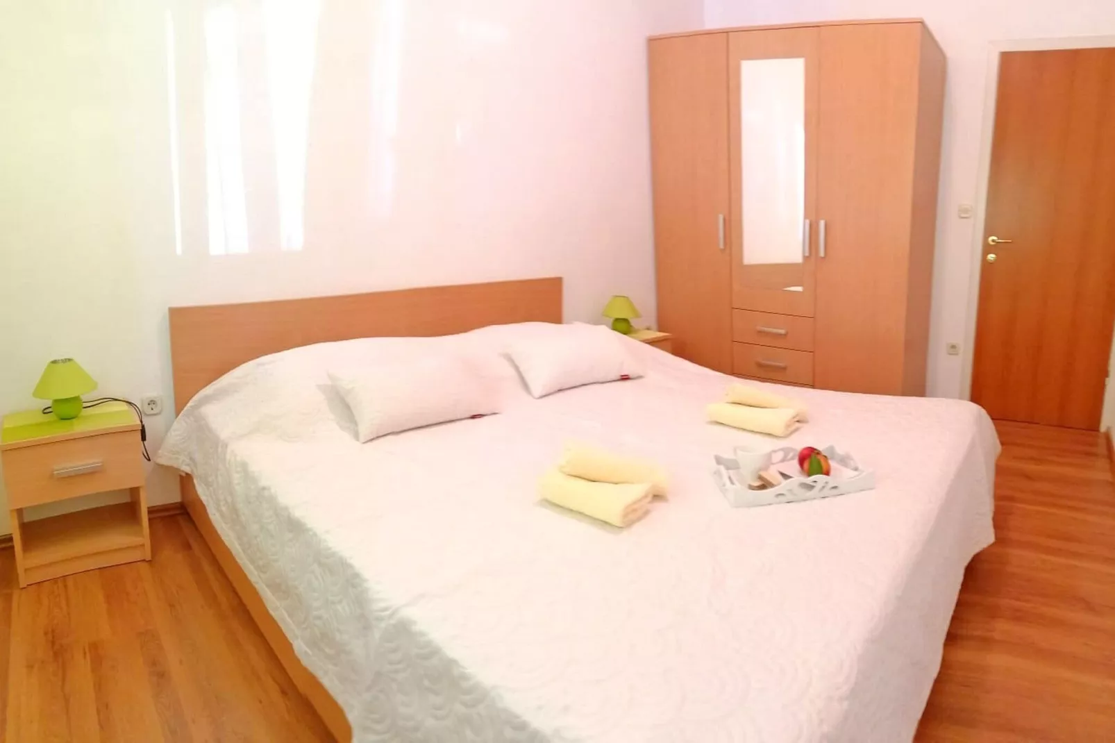 Holiday Home Blue Dream - Two Bedroom Apartment with Terrace and Sea View (A2)-Chambre