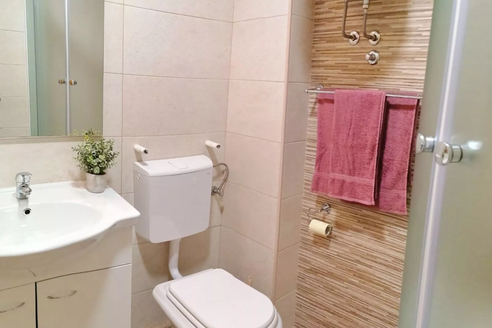 Holiday Home Blue Dream - Two Bedroom Apartment with Terrace and Sea View (A2)-Salle de bain