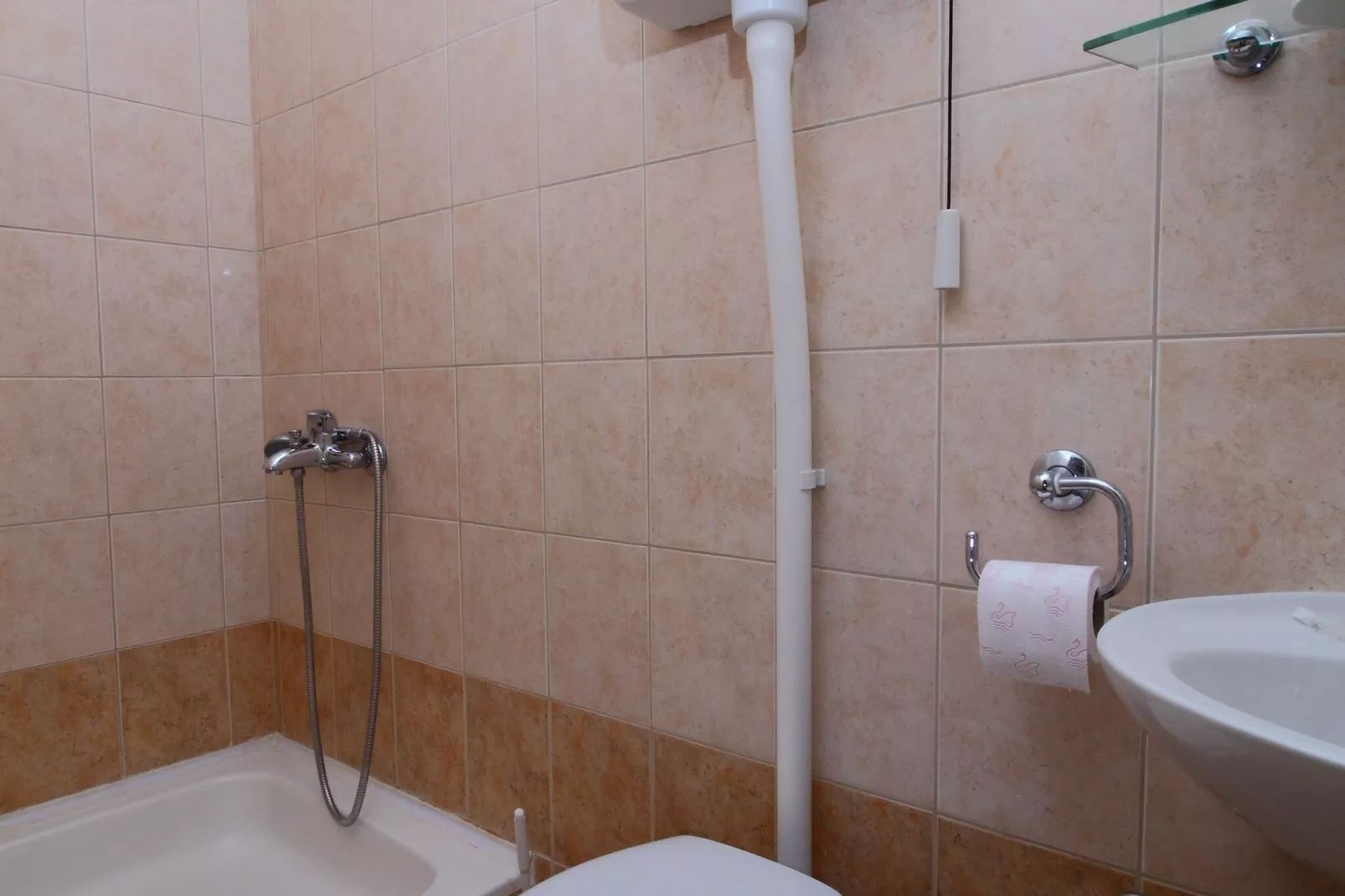 Apartments Magda- Backside Studio Apartment (Apartment 4)-Bathroom