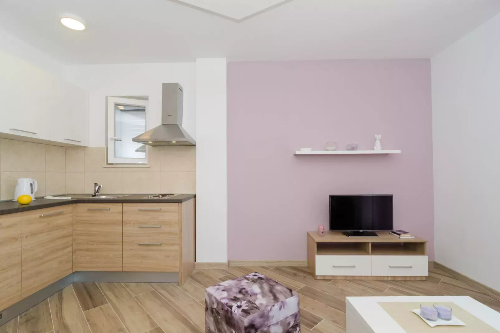 Apartments Marmo - One Bedroom Apartment with Balcony and Sea View (Apartman 1)-Living room