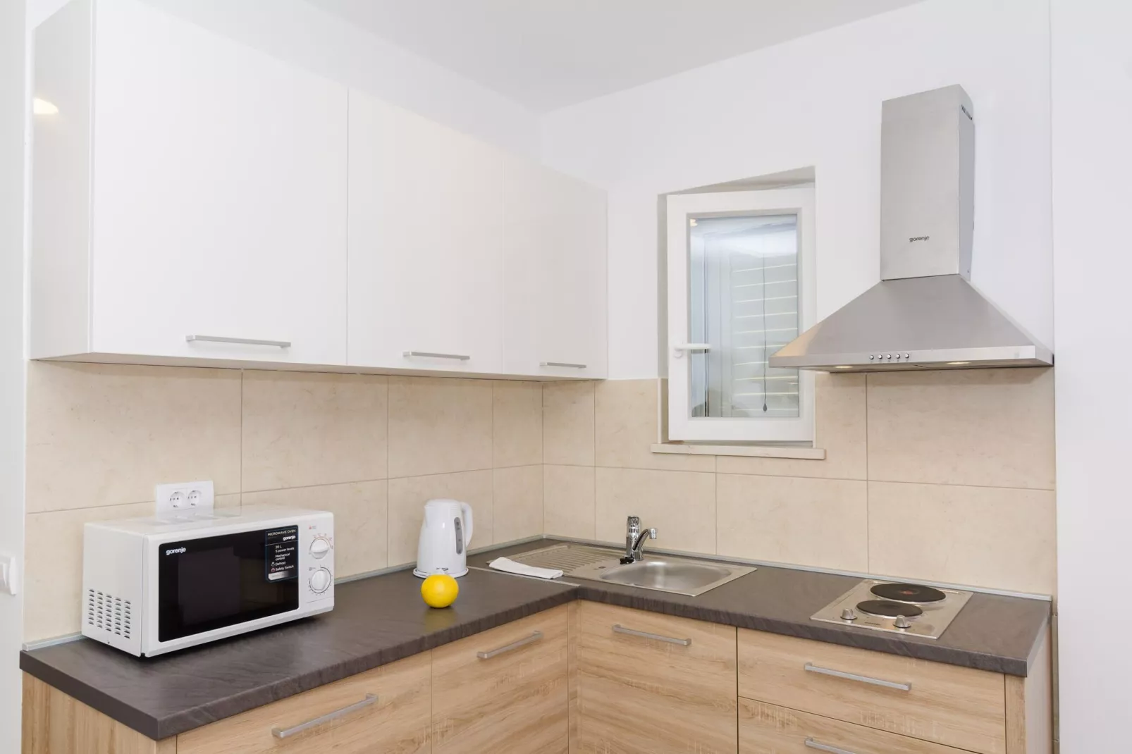 Apartments Marmo - One Bedroom Apartment with Balcony and Sea View (Apartman 1)-Kitchen