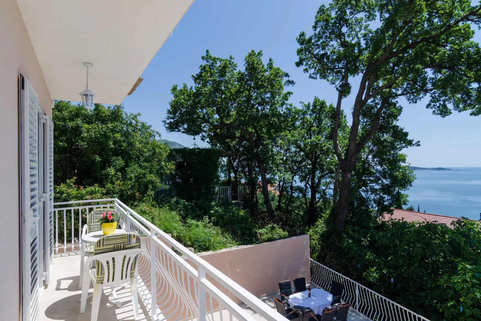 Apartments Marmo - One Bedroom Apartment with Balcony and Sea View (Apartman 1)-Terrace balcony