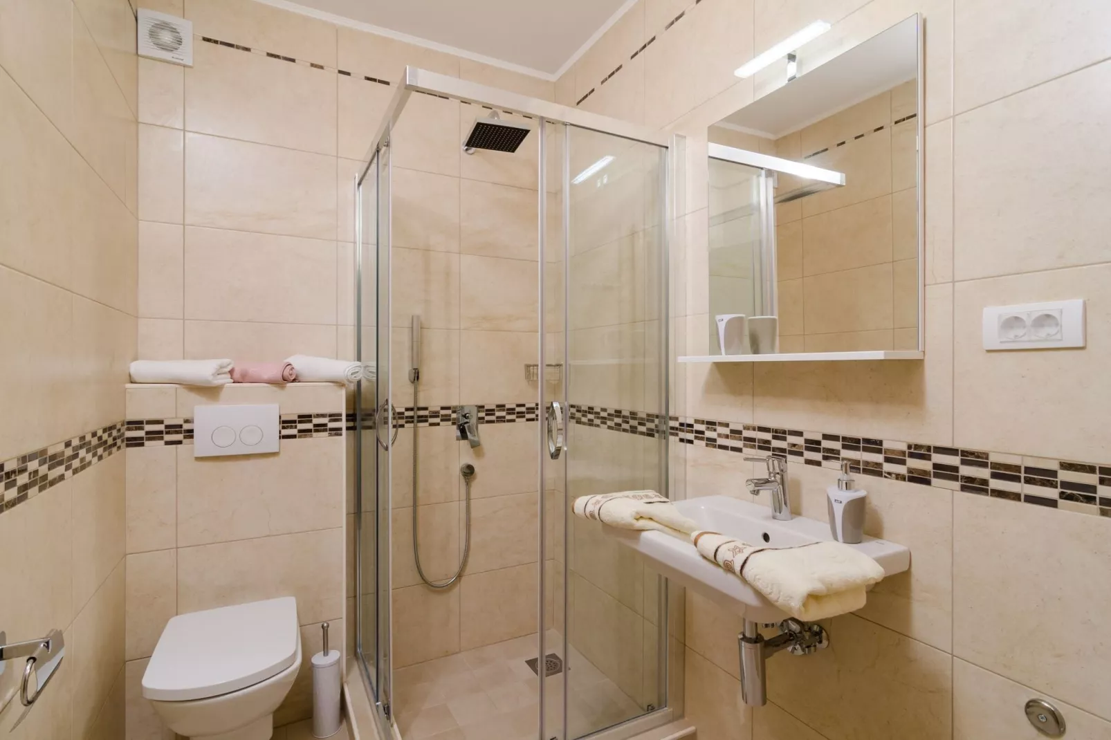 Apartments Marmo - Comfort One Bedroom Apartment with Balcony and Sea View (Apartman 2)-Bathroom