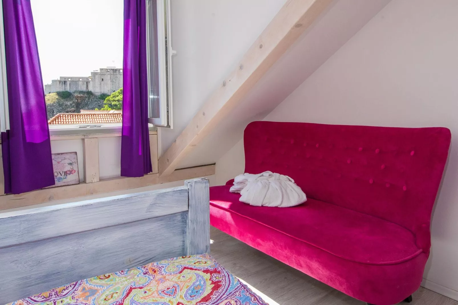 Guest House Gugily - Three Bedroom Apartment with City and Sea View-Bedroom