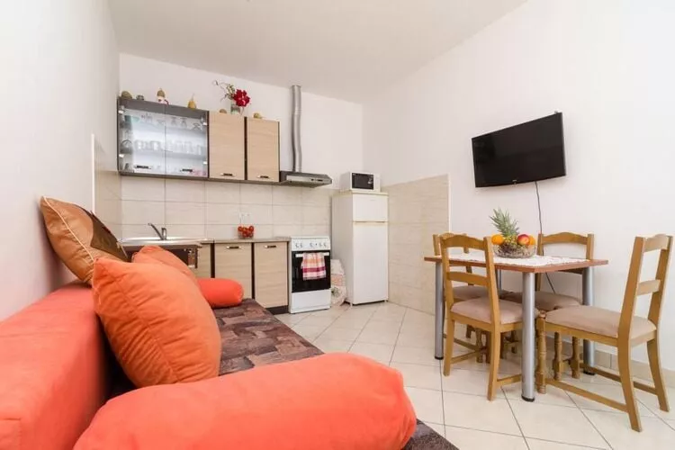 Apartments Mamma Mia - Comfort One Bedroom Apartment with Terrace-Salon