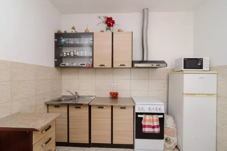 Apartments Mamma Mia - Comfort One Bedroom Apartment with Terrace-Cuisine