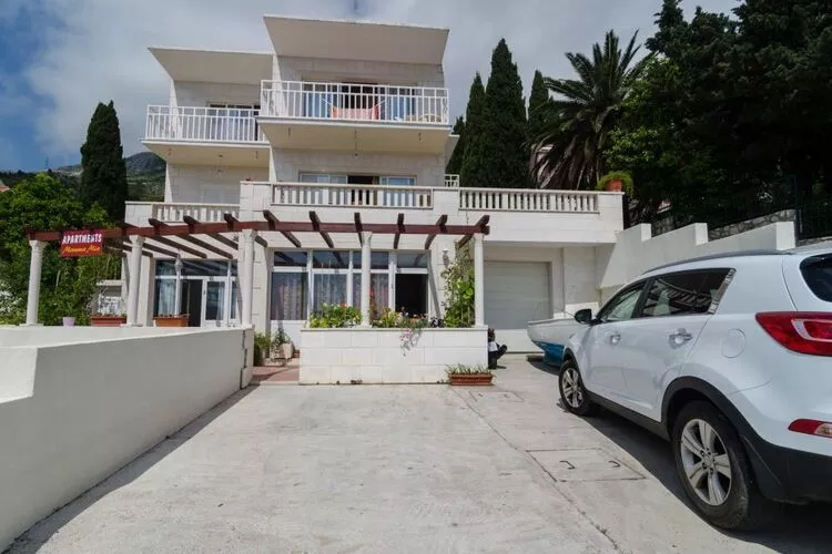 Apartments Mamma Mia - Comfort One Bedroom Apartment with Terrace-Extérieur