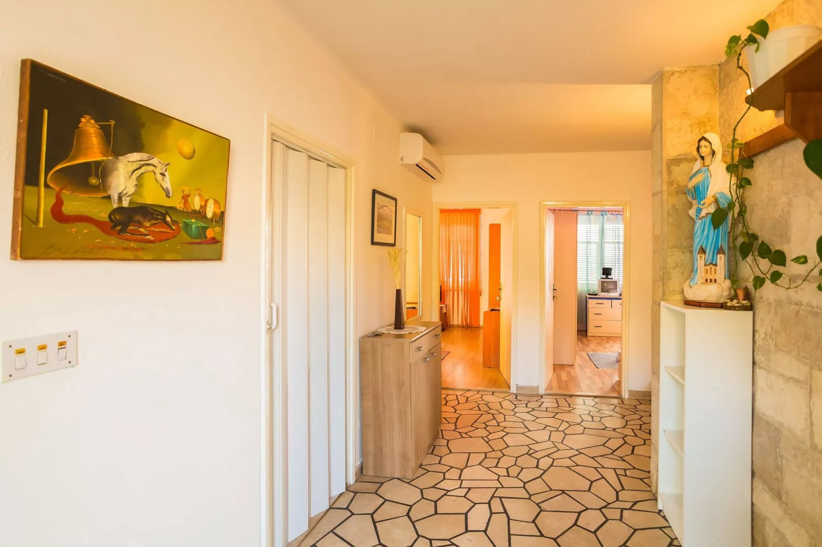 Apartments Sany- Two Bedroom Apartment with Balcony and Sea View-Indoor