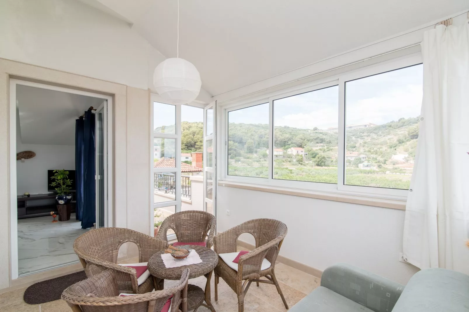 Apartments Mare- One Bedroom Apartment with Garden View A3 (ST)-Dining room
