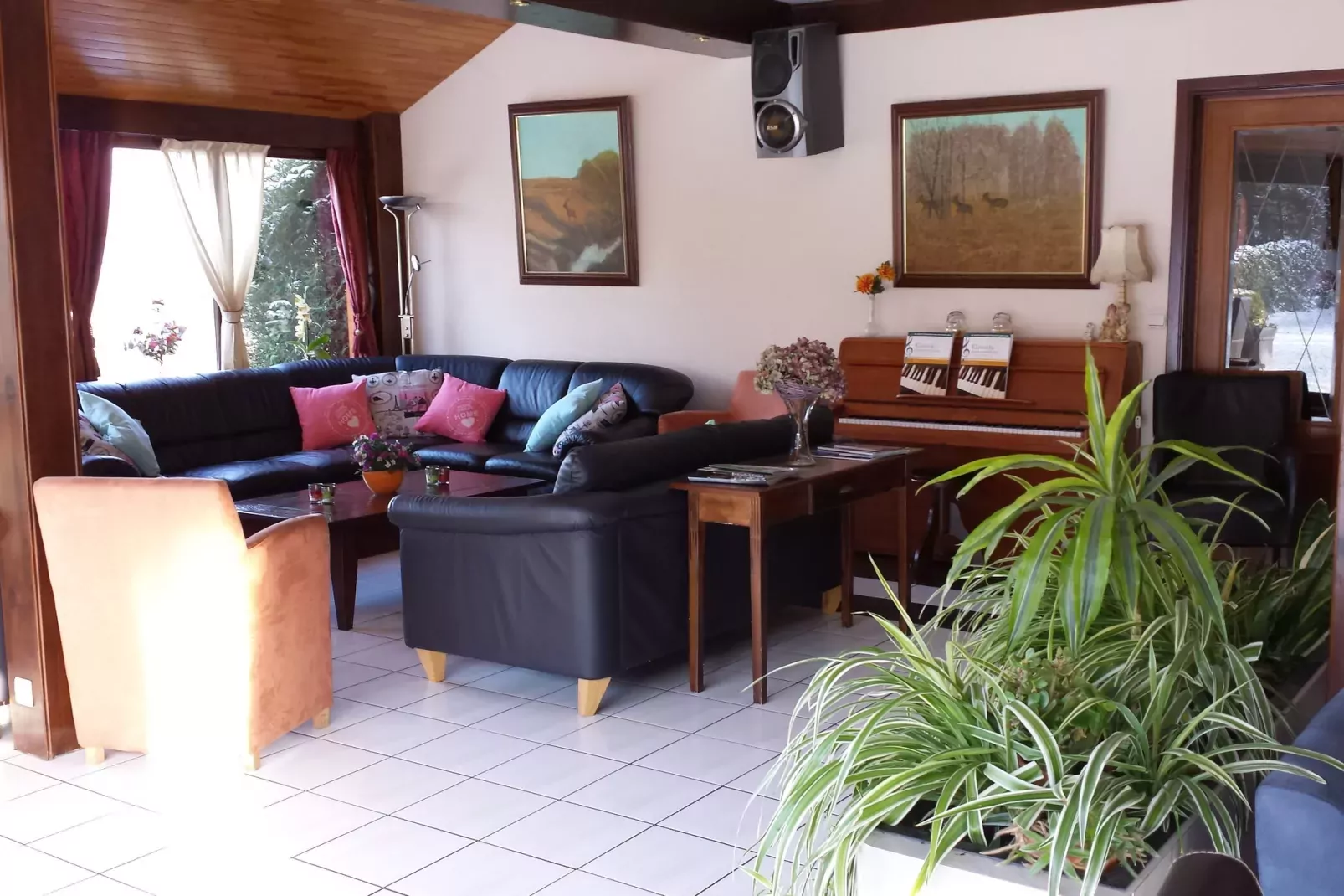 Villa Agni 25-Salon