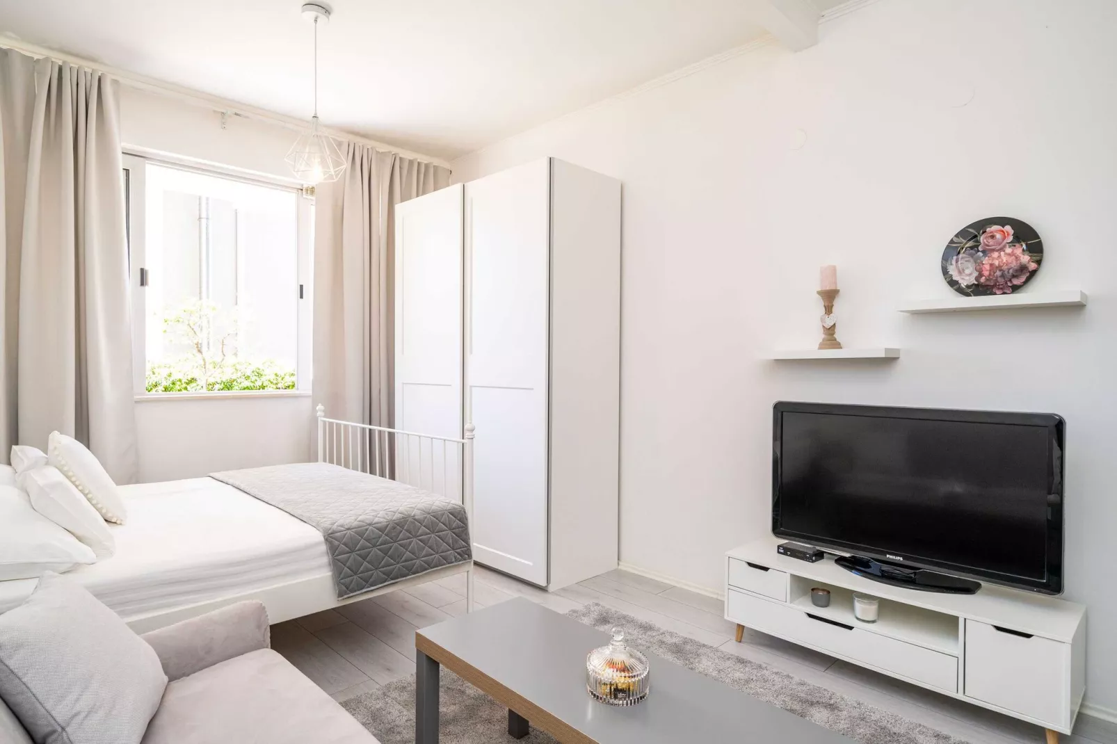 Apartment Larissa - Studio Apartment with Terrace and Partial Sea View-Bedroom