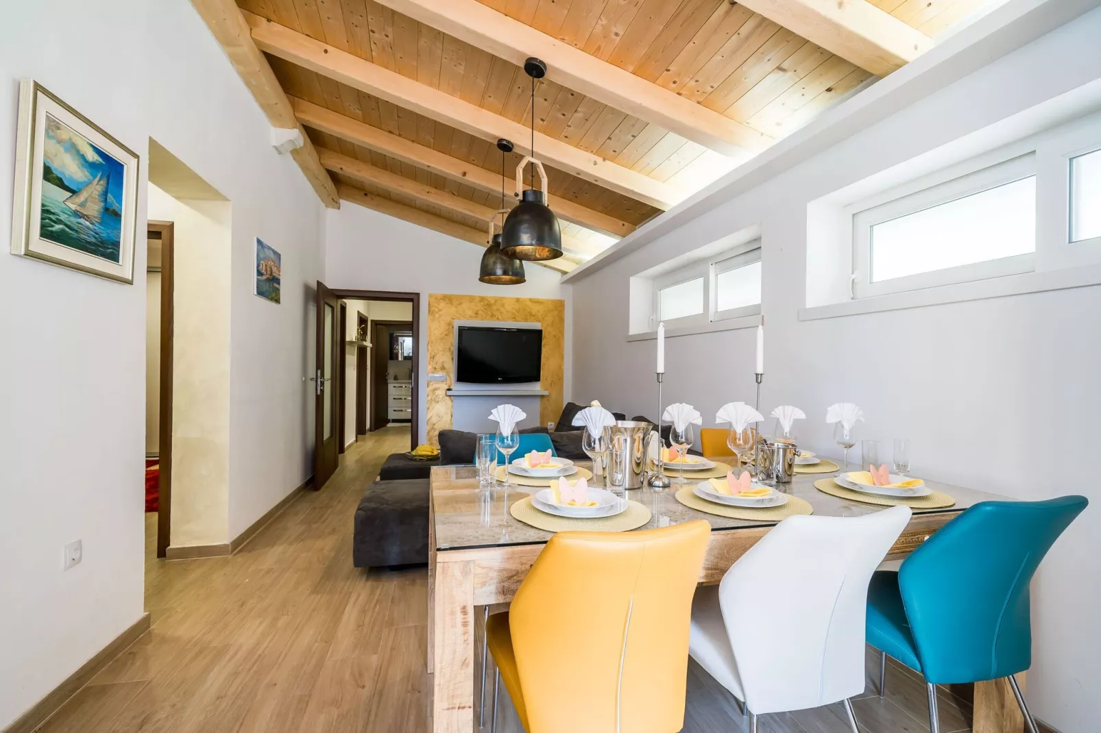 Villa Luciana Residence - Five-Bedroom Villa with Two Pools and Spa Center-Indoor