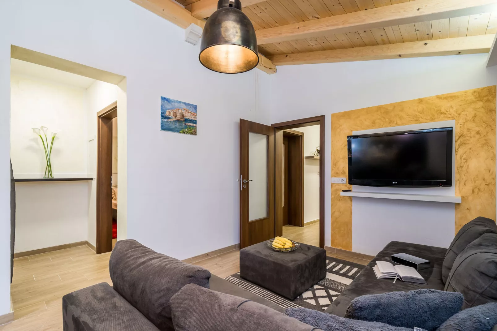 Villa Luciana Residence - Five-Bedroom Villa with Two Pools and Spa Center-Indoor