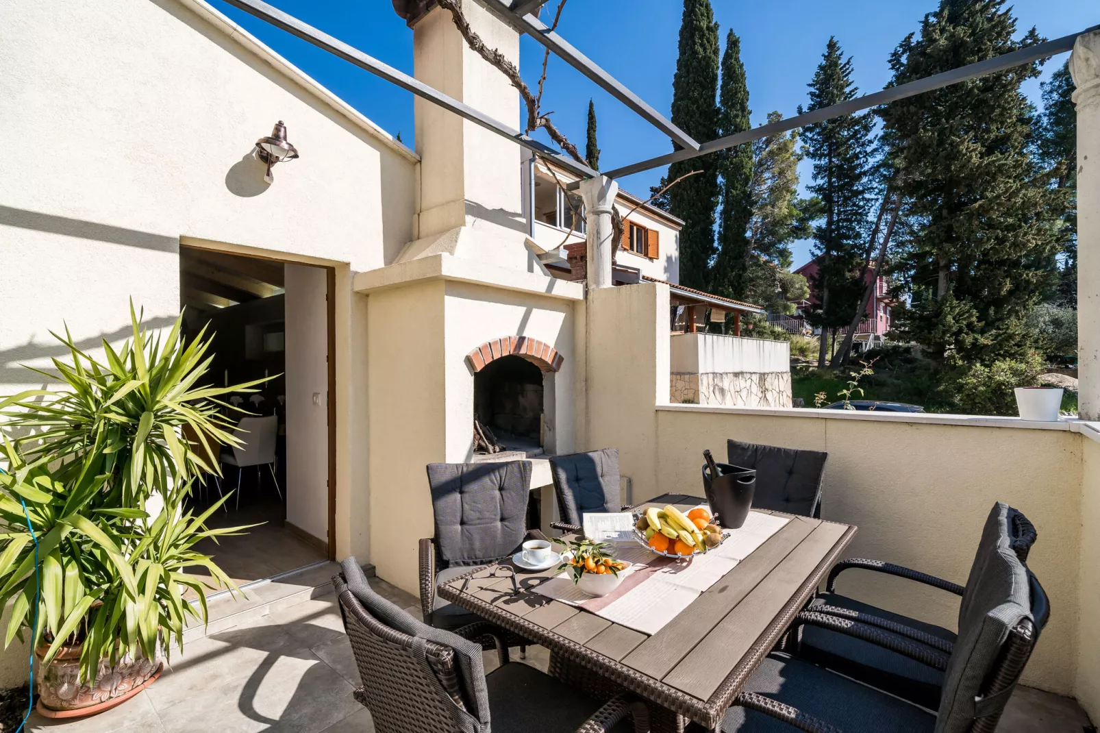 Villa Luciana Residence - Five-Bedroom Villa with Two Pools and Spa Center-Terrace