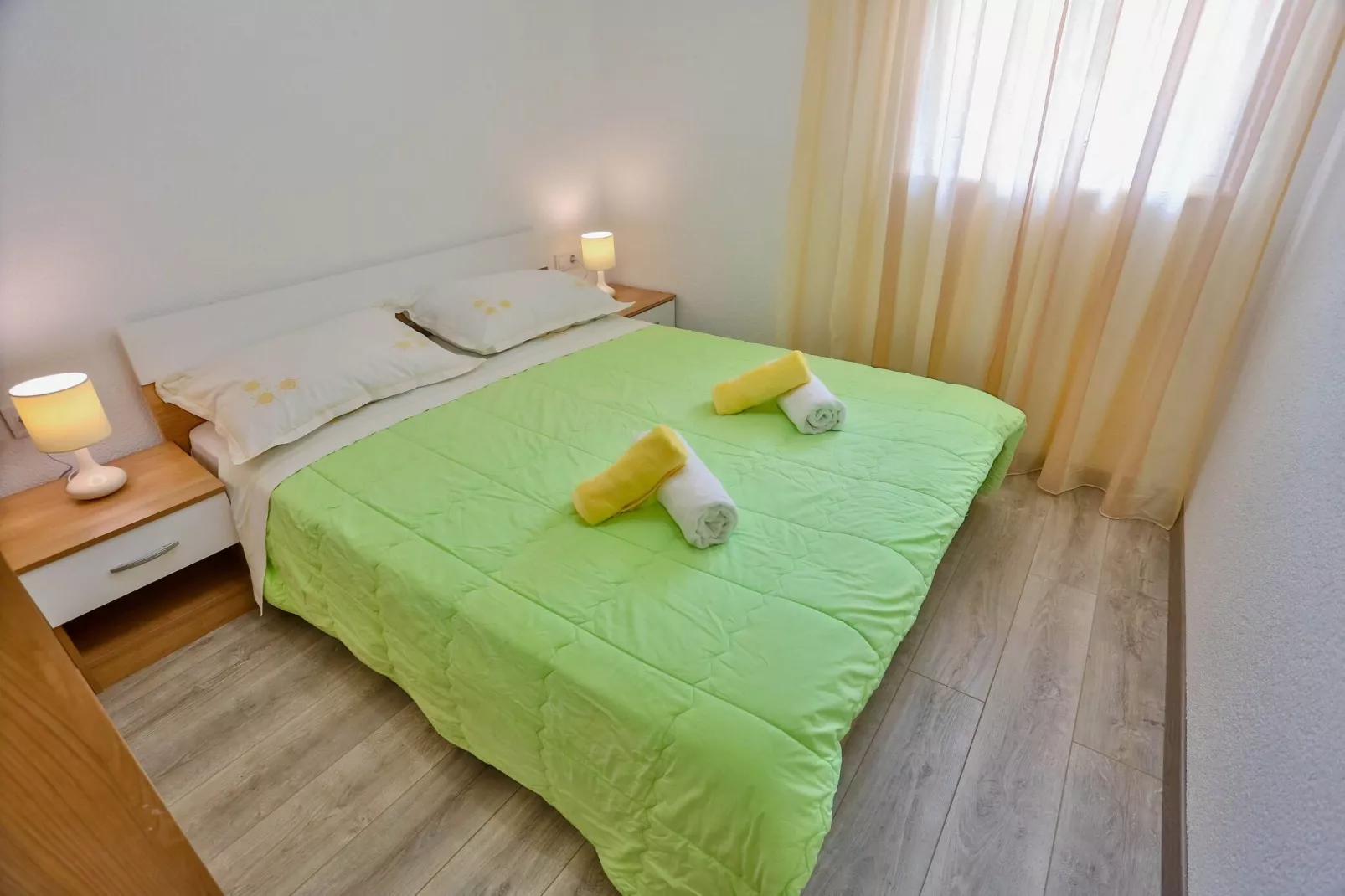 Apartments Lenka - Two Bedroom Apartment with Garden Terrace A4-Bedroom