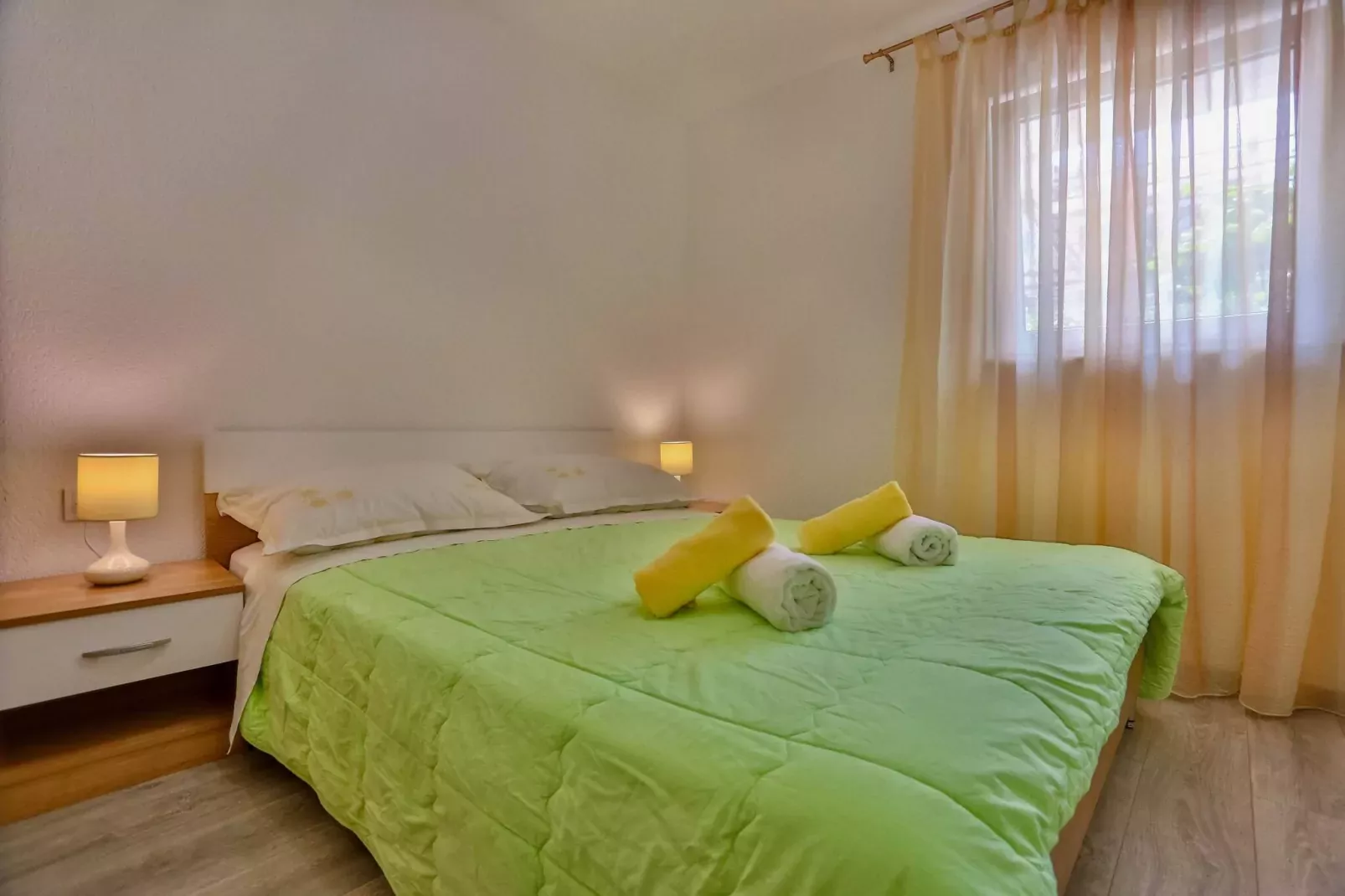 Apartments Lenka - Two Bedroom Apartment with Garden Terrace A4-Bedroom