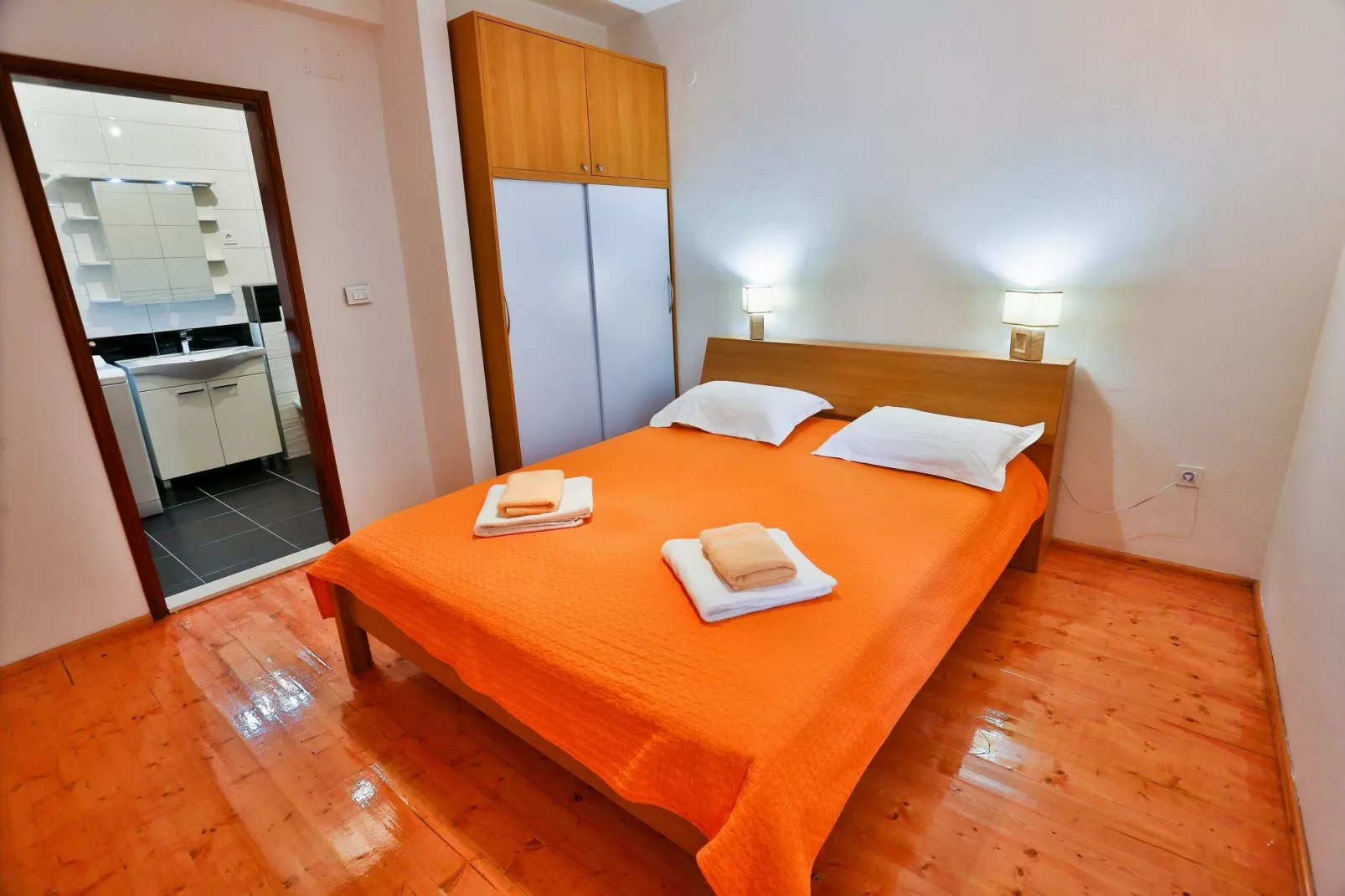 Apartments Lenka - Two Bedroom Apartment with Garden  Terrace A5-Bedroom