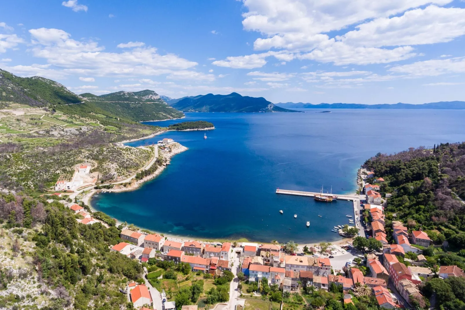 Holiday Home Jasenka Trstenik - Duplex One Bedroom Apartment with Terrace and Side Sea View-Vue