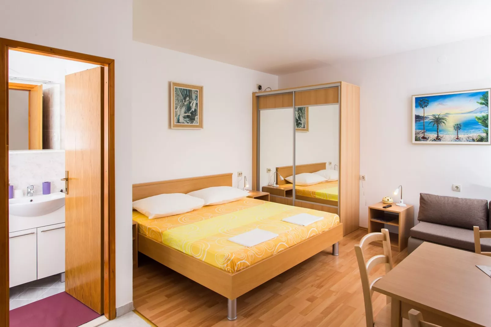 Apartments Bibijana- Premium Studio Apartment with Patio and Sea View (APARTMAN 3)-Bedroom