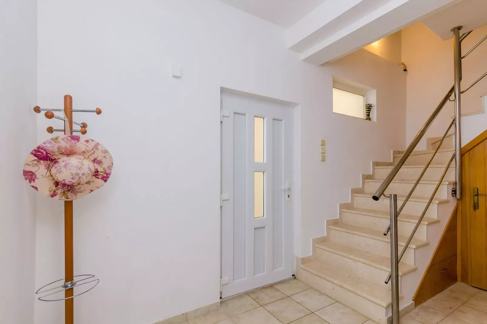 Apartment Alba- Duplex Two Bedroom Apartment with Shared Pool and Sea View-Indoor